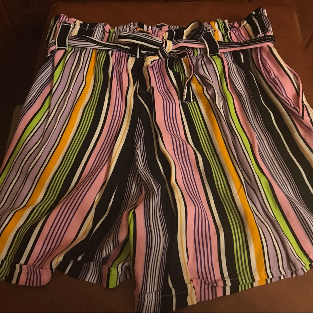 Juniors large shorts.